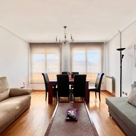 Housingleon - Conde Duplex Con Garaje Gratuito *